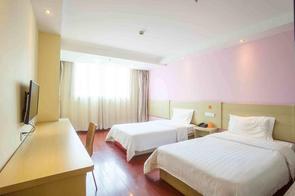 7Days Inn Guiyang Posts And Telecommunications Building Δωμάτιο φωτογραφία