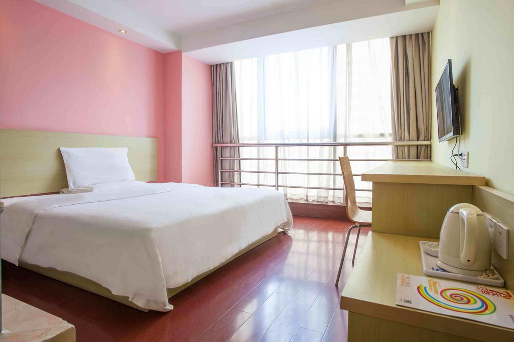7Days Inn Guiyang Posts And Telecommunications Building Δωμάτιο φωτογραφία