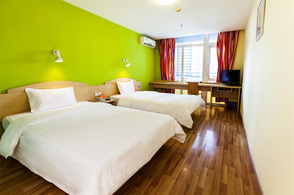 7Days Inn Guiyang Posts And Telecommunications Building Εξωτερικό φωτογραφία